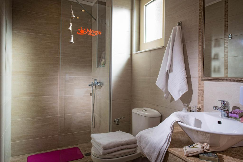 Kings Village Malia  Phòng bức ảnh